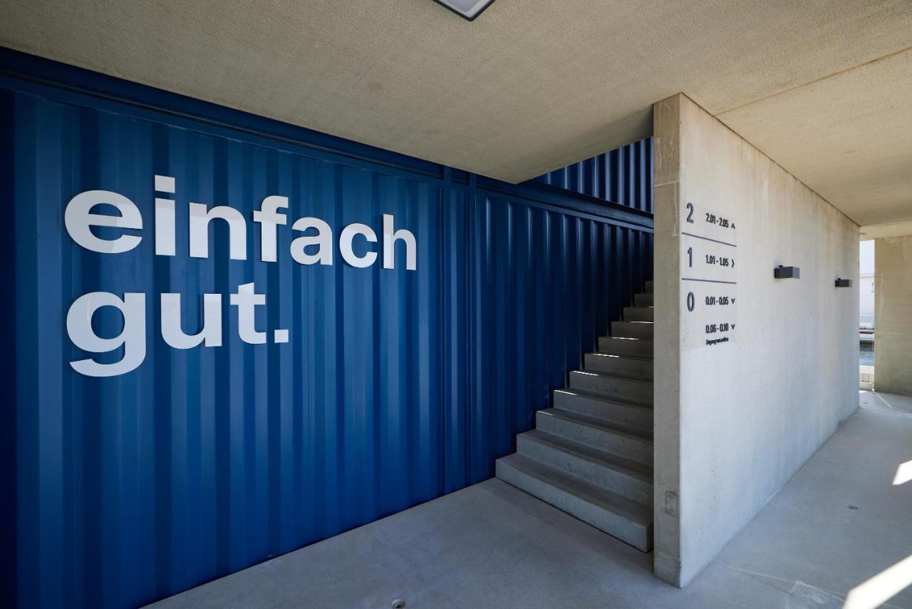 Tin Inn - Erkelenz - Das Hotel Aus Hochwertig Ausgebauten Ueberseecontainern Luaran gambar