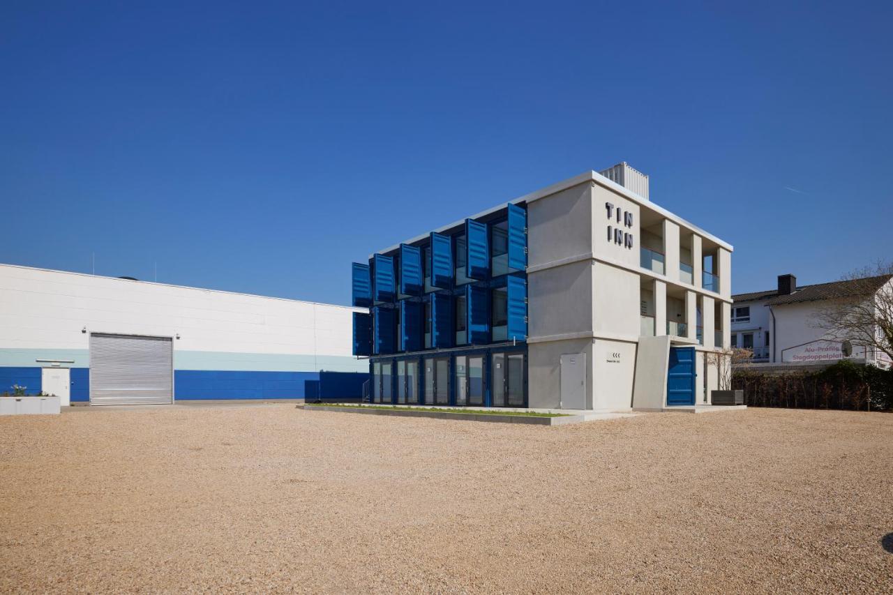 Tin Inn - Erkelenz - Das Hotel Aus Hochwertig Ausgebauten Ueberseecontainern Luaran gambar